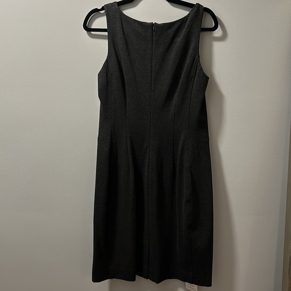 NWT M.M.Lafleur Grey Ponte dress, Sz 12 - Picture 5 of 5